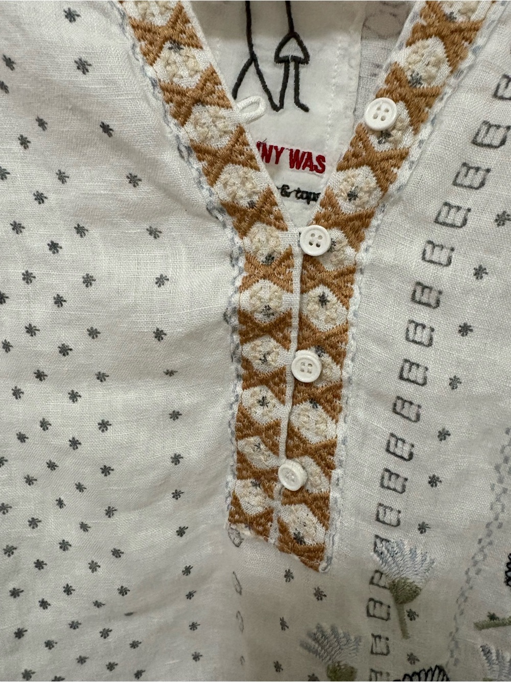 Johnny Was White Button-Front Shirt with Tan Embroidered Placket
